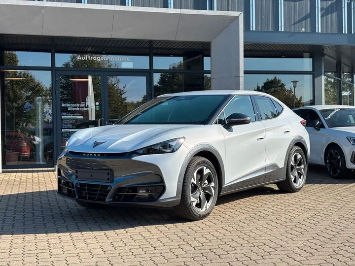 Cupra Tavascan