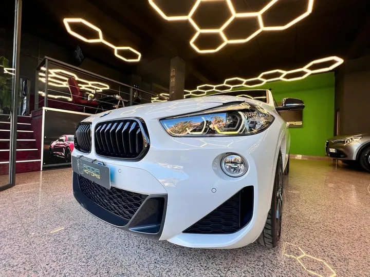 BMW X2