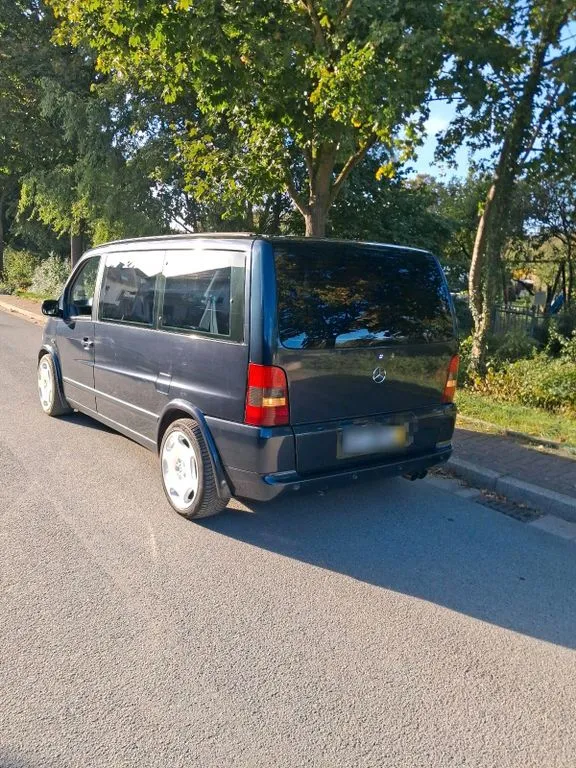 Mercedes-Benz V 280