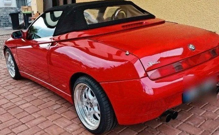 Alfa Romeo Spider