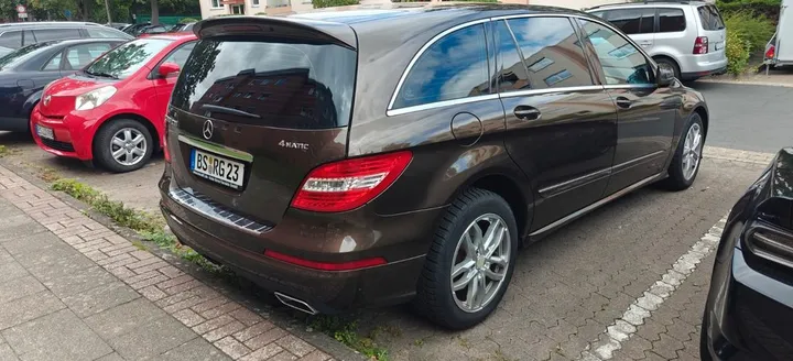 Mercedes-Benz R 350