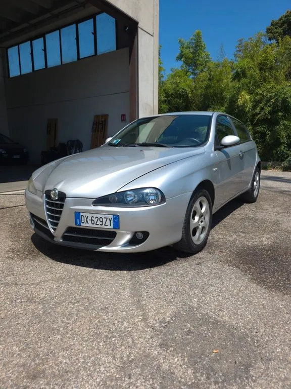 Alfa Romeo 147