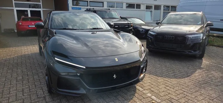 Ferrari Purosangue