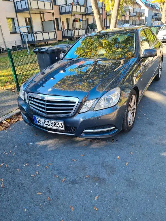 Mercedes-Benz E 250