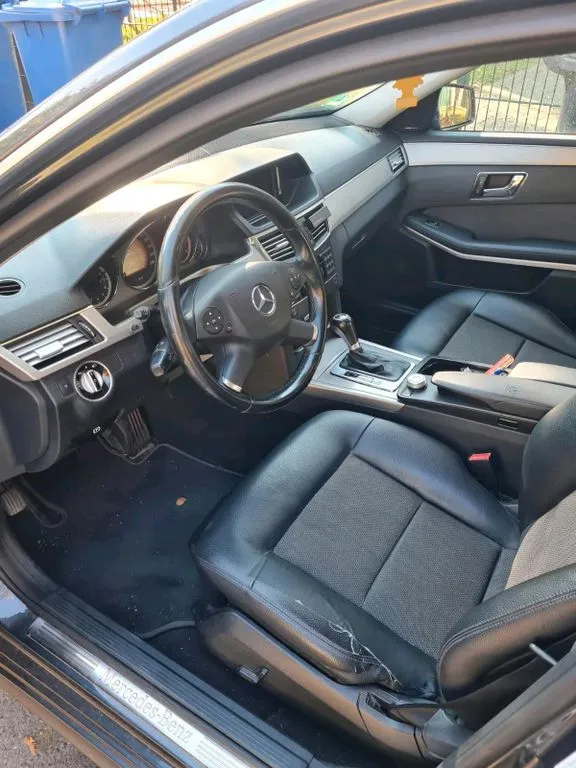 Mercedes-Benz E 250