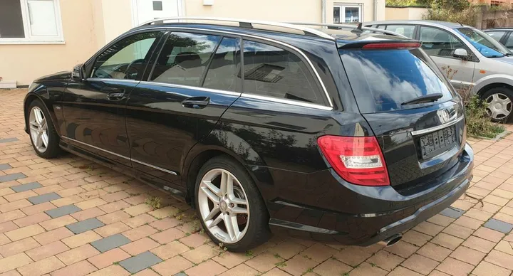 Mercedes-Benz C 180