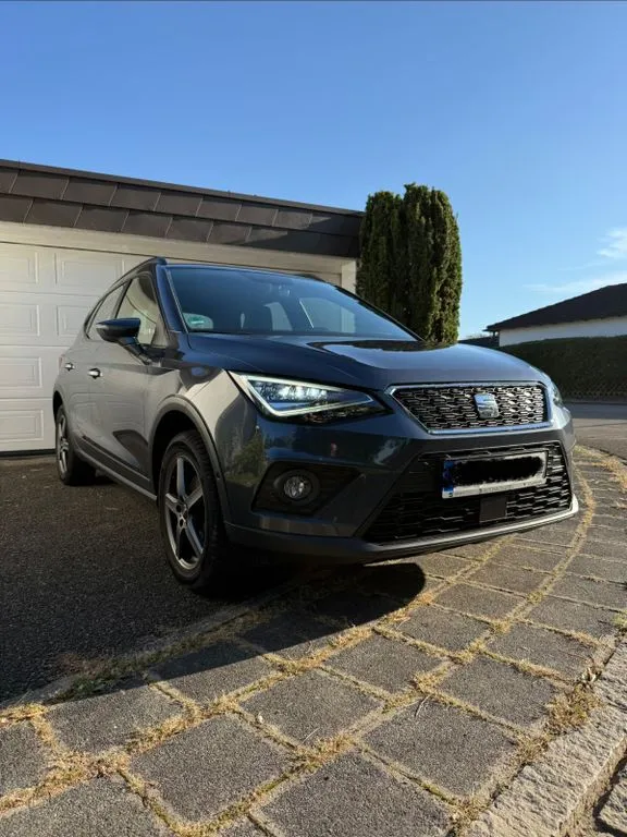 Seat Arona