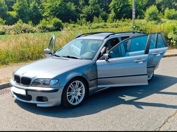 BMW 325