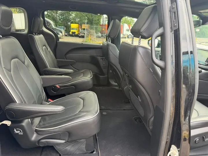Chrysler Pacifica