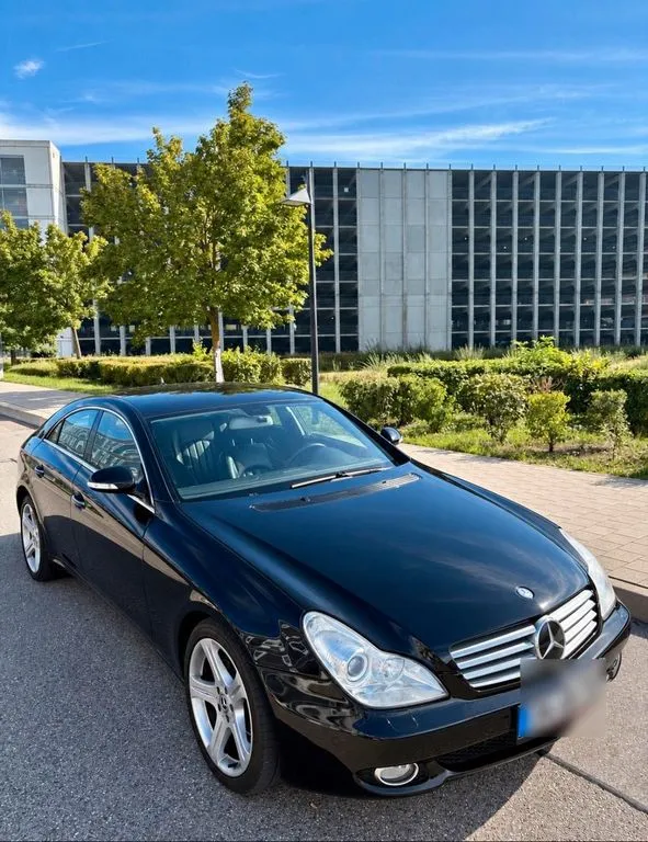 Mercedes-Benz CLS 320
