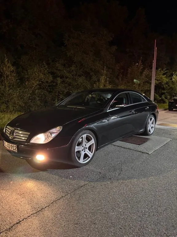 Mercedes-Benz CLS 320