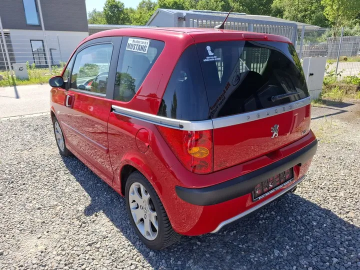 Peugeot 1007