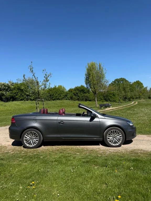 Volkswagen Eos