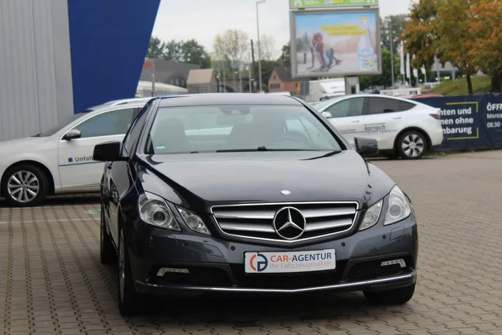 Mercedes-Benz E 250