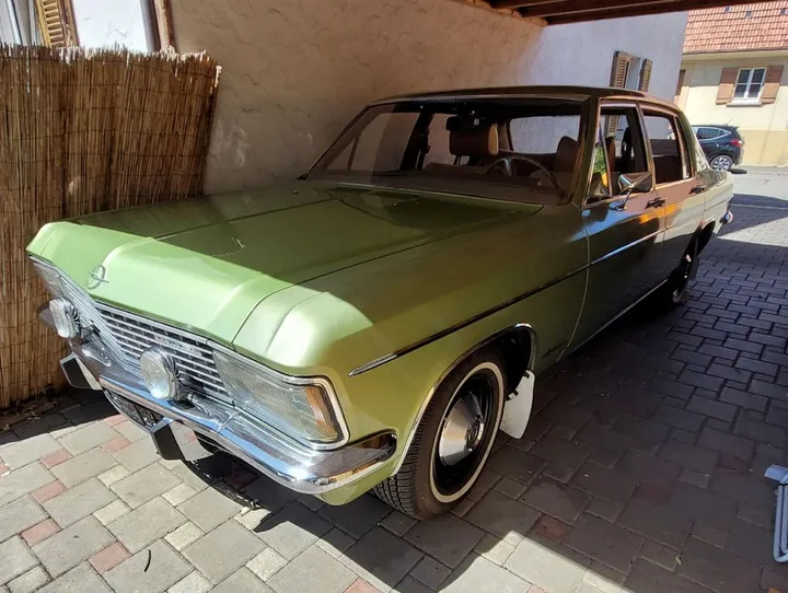 Opel Diplomat