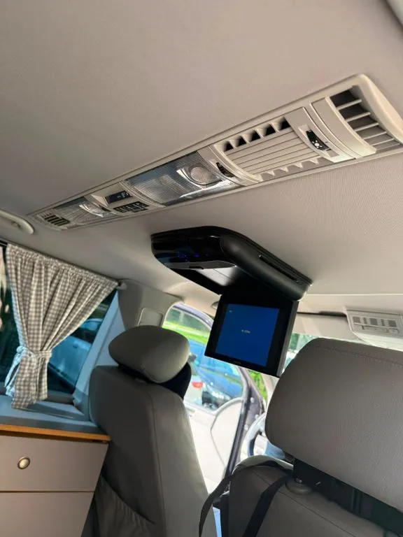 Volkswagen T5 Caravelle