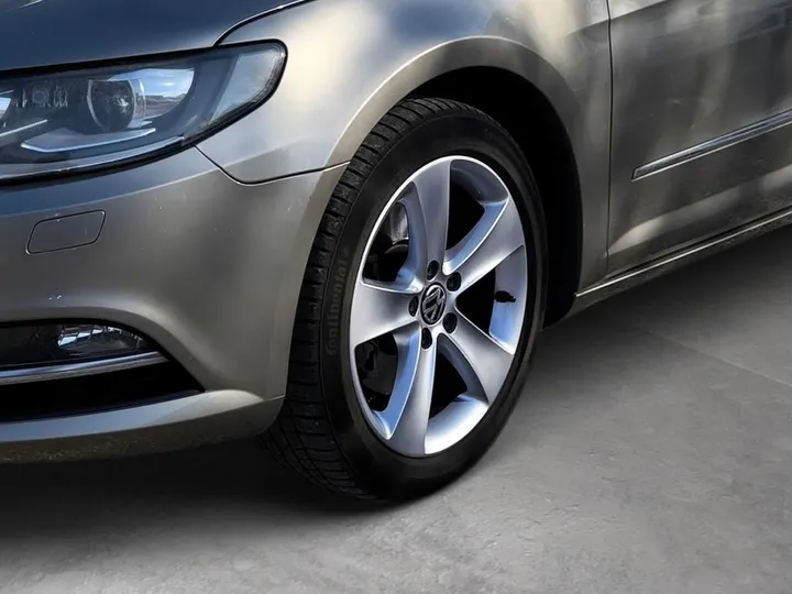Volkswagen Passat CC
