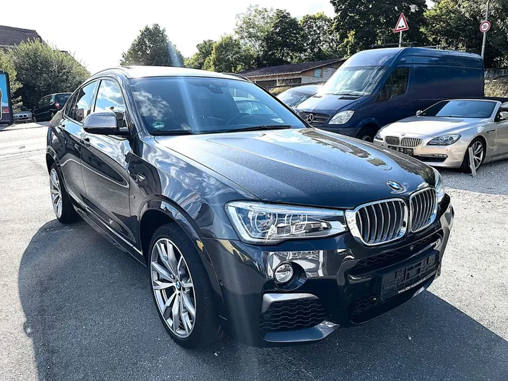 BMW X4 M40