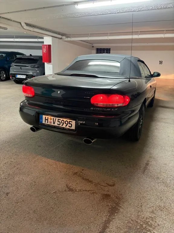 Chrysler Stratus