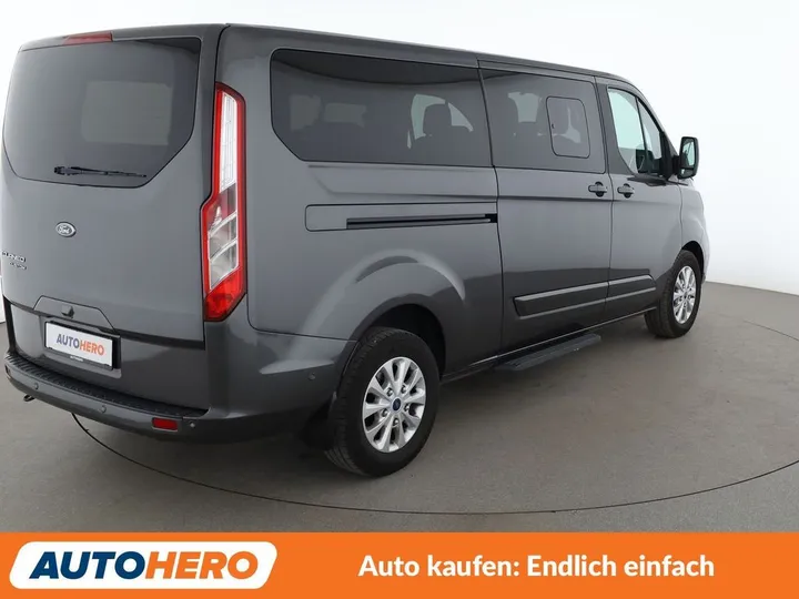 Ford Tourneo Custom
