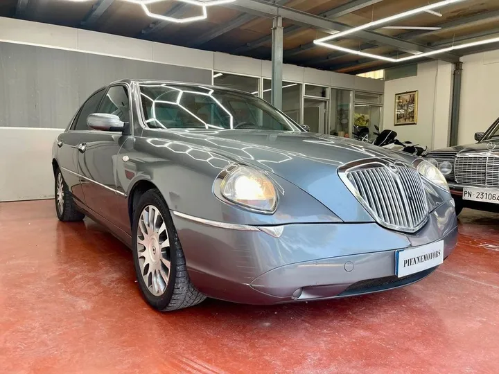 Lancia Thesis