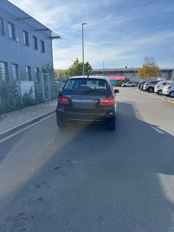 Mercedes-Benz B 160