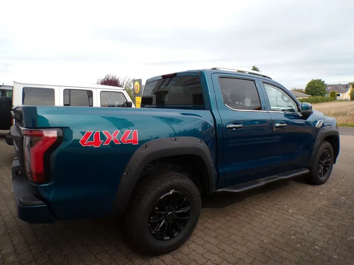 Foton 4