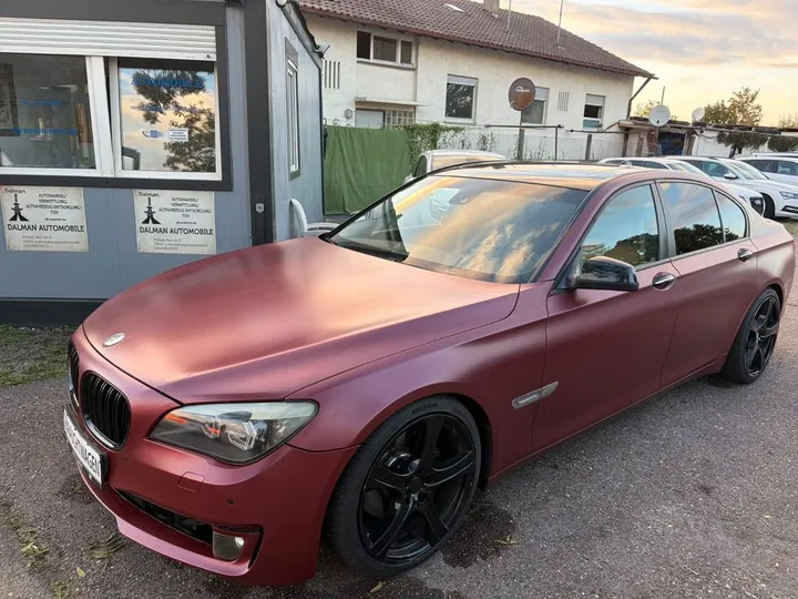 BMW 730