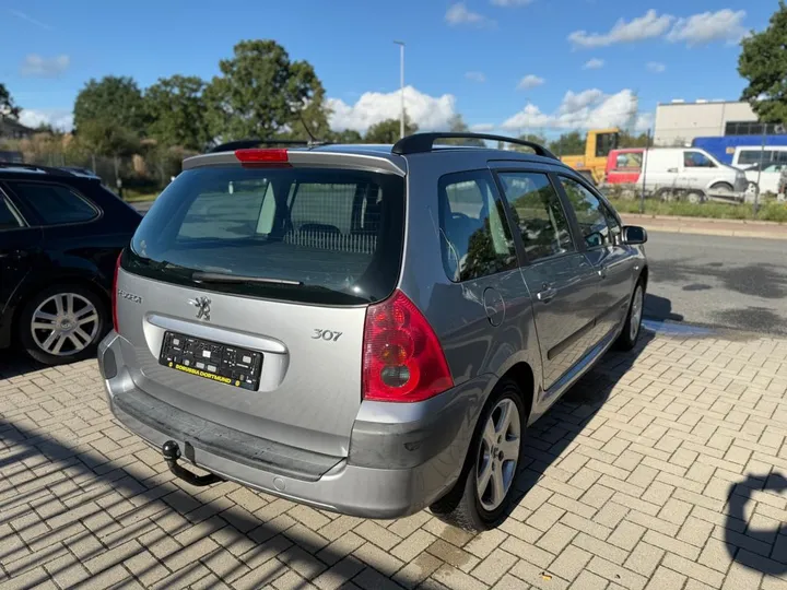 Peugeot 307