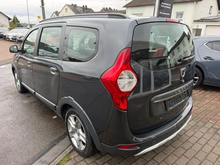 Dacia Lodgy