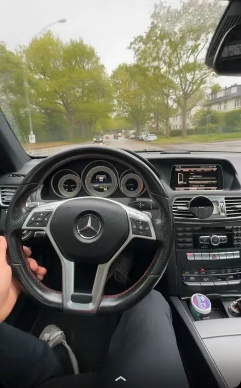 Mercedes-Benz E 250