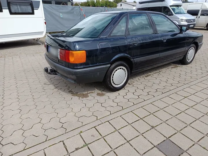 Audi 80