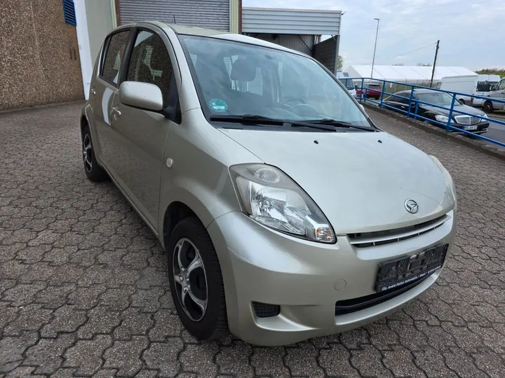 Daihatsu Sirion