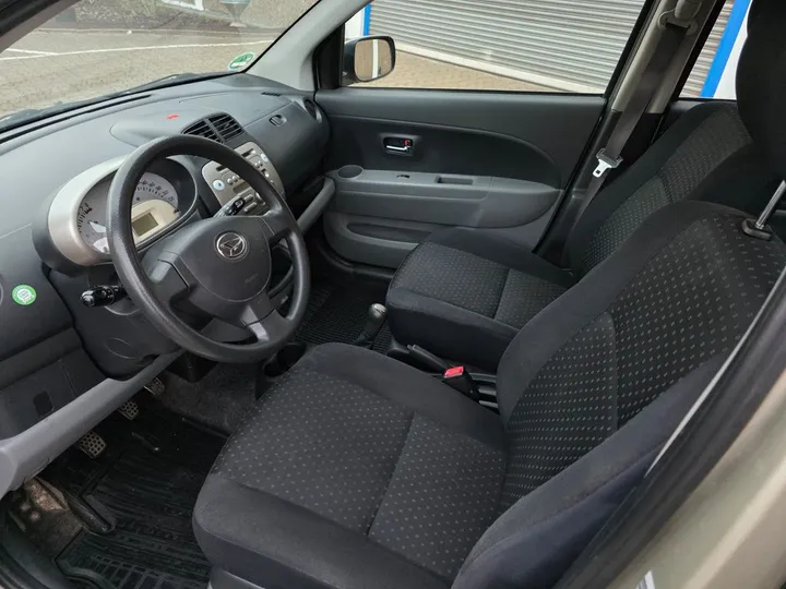 Daihatsu Sirion