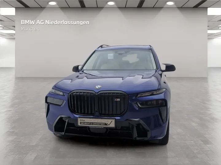 BMW X7 M60