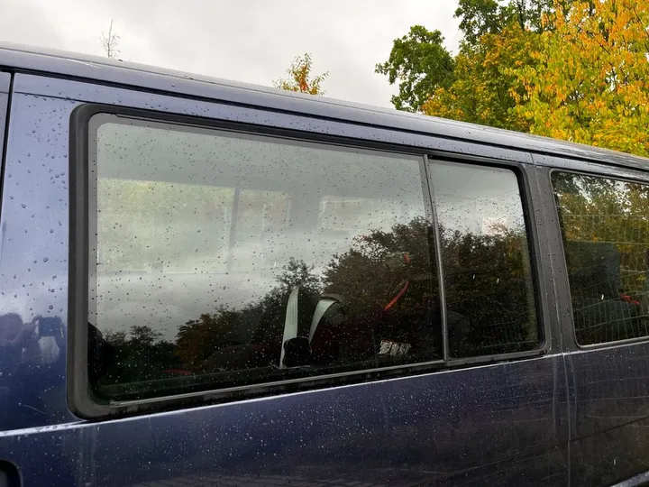 Volkswagen T4 Caravelle