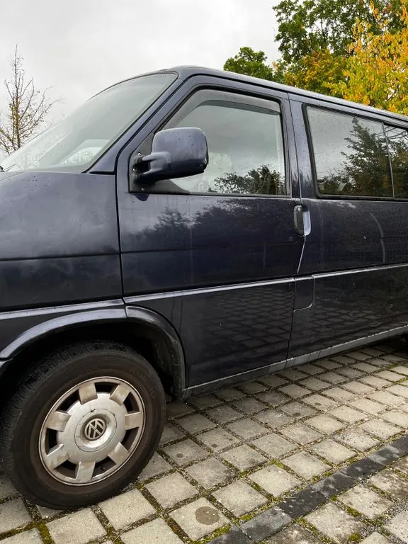 Volkswagen T4 Caravelle