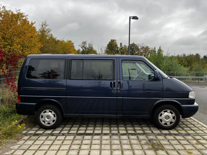 Volkswagen T4 Caravelle