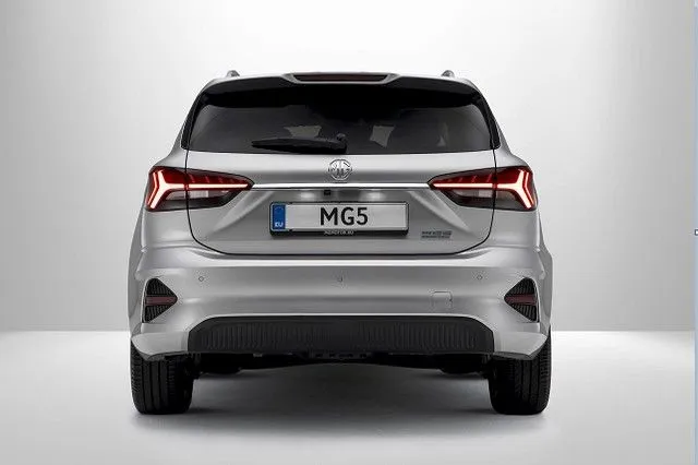 MG MG5