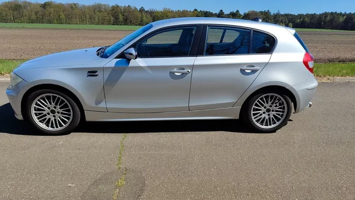 BMW 120