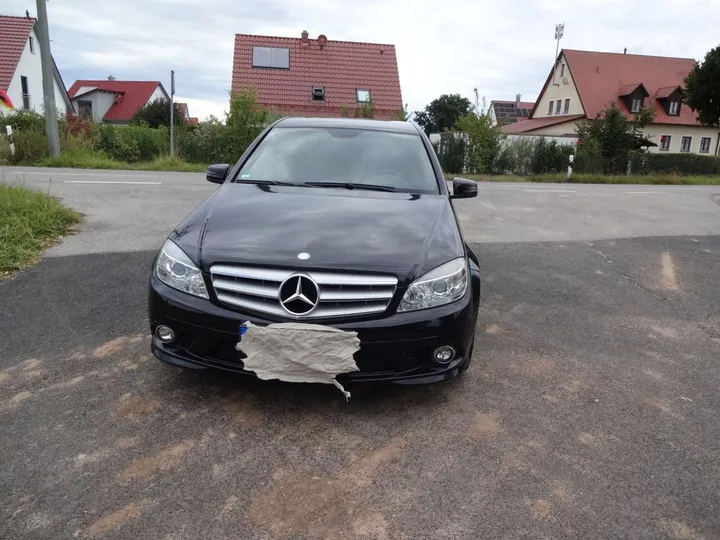 Mercedes-Benz C 180