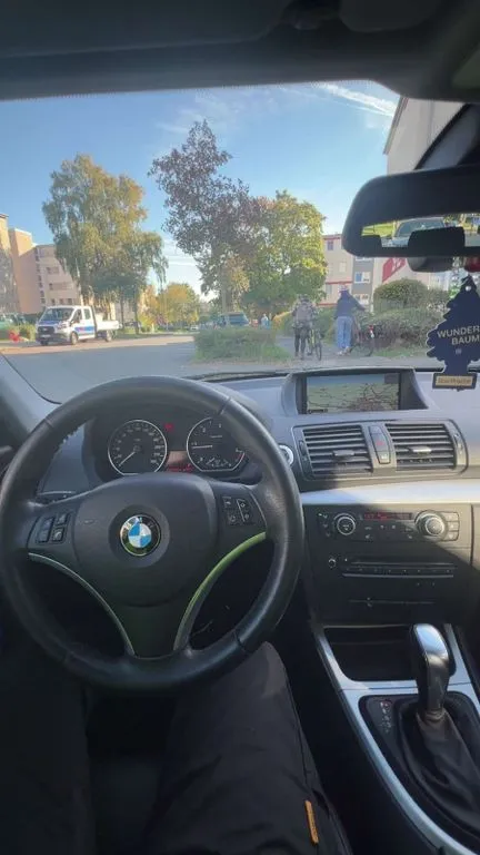 BMW 118