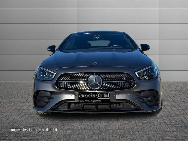 Mercedes-Benz E 220