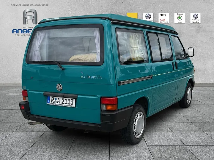 Volkswagen T4 California