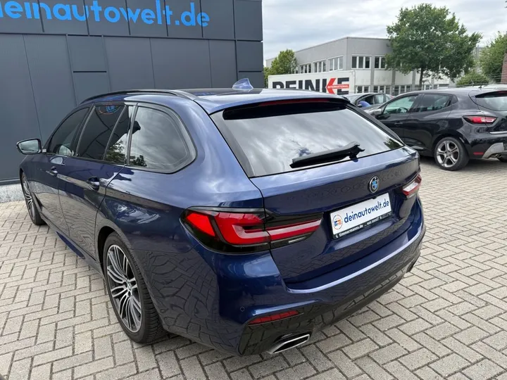 BMW 525