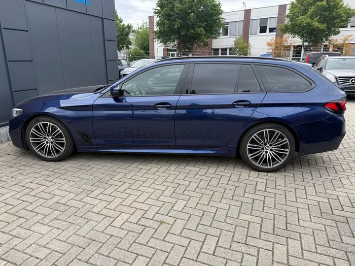 BMW 525