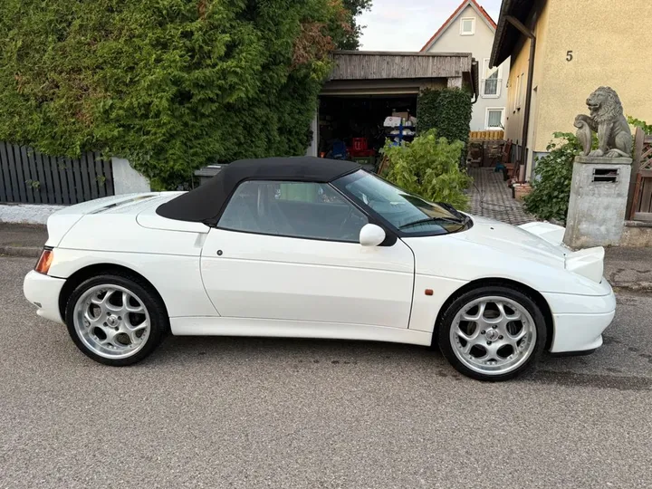 Lotus Elan