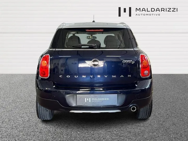 MINI Countryman D (Cooper)