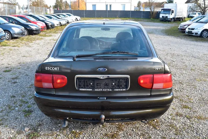 Ford Escort