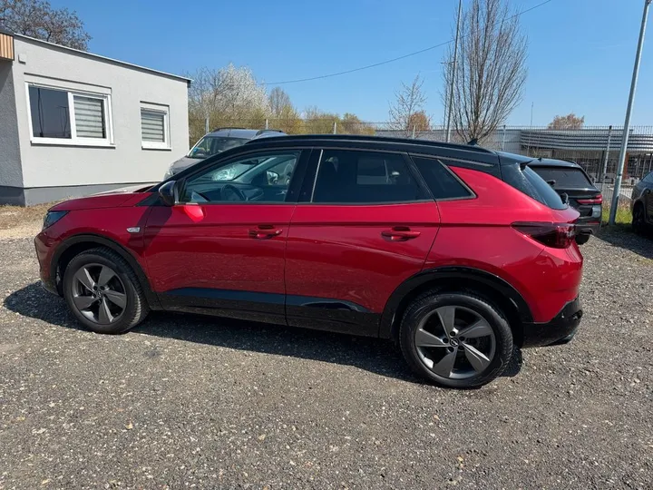 Opel Grandland (X)
